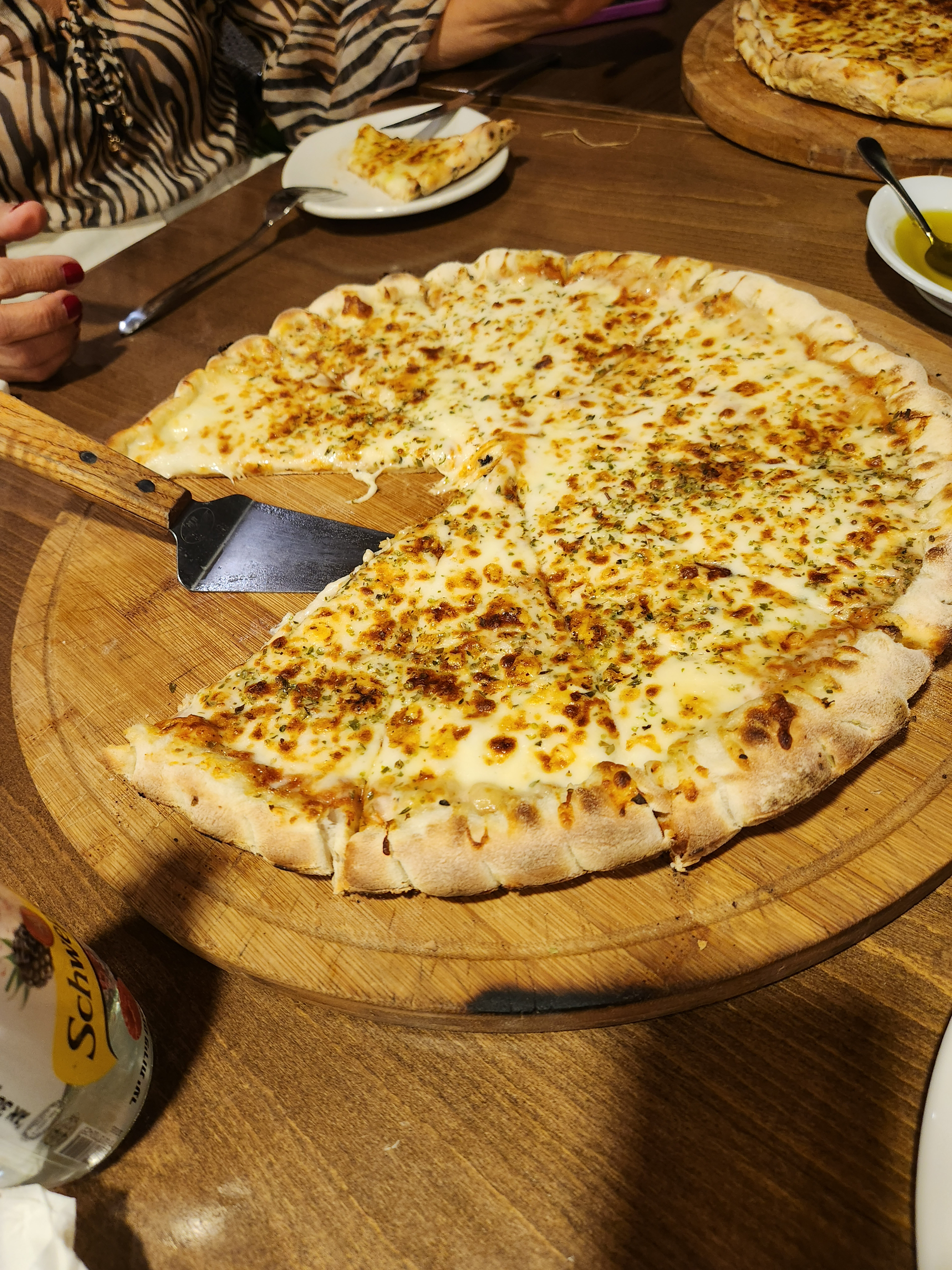 Palestine Plaza Hotel-餐饮