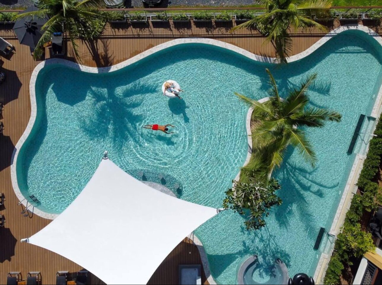 Skyview Resort Phuket Patong Beach-泳池