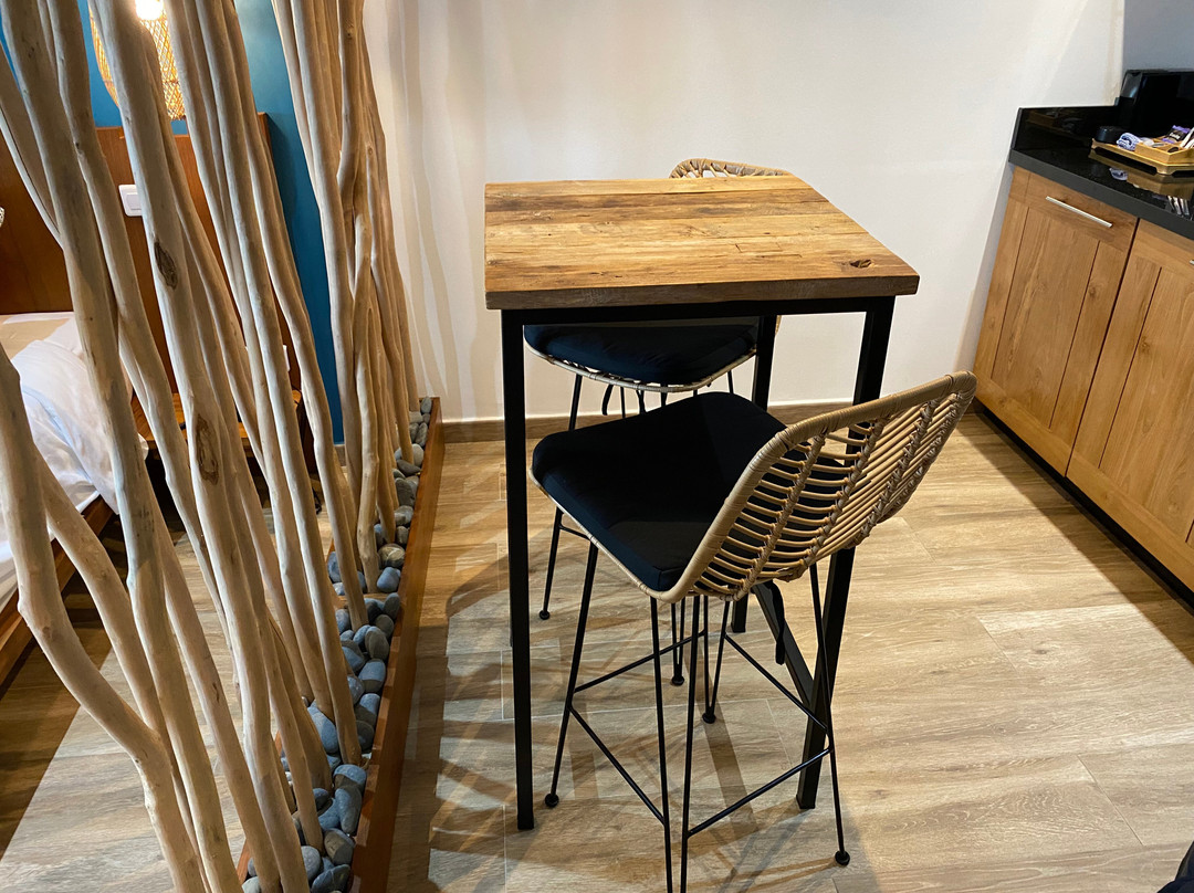 Orient Beach Hotel主图