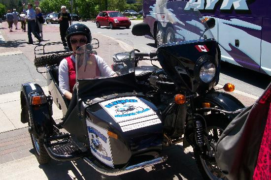 Bluenose Sidecar Tours-哈利法克斯必去景点