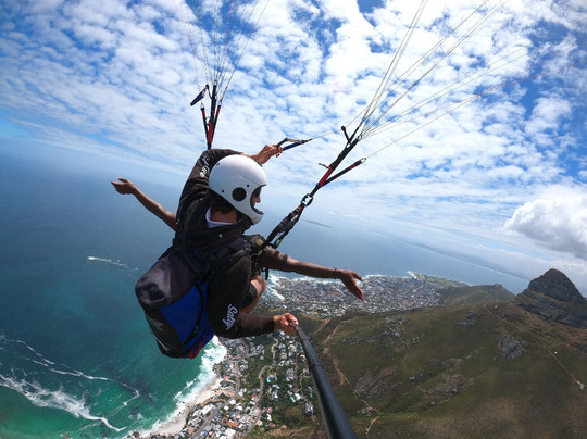 Skywings Paragliding-开普敦中心区必去景点