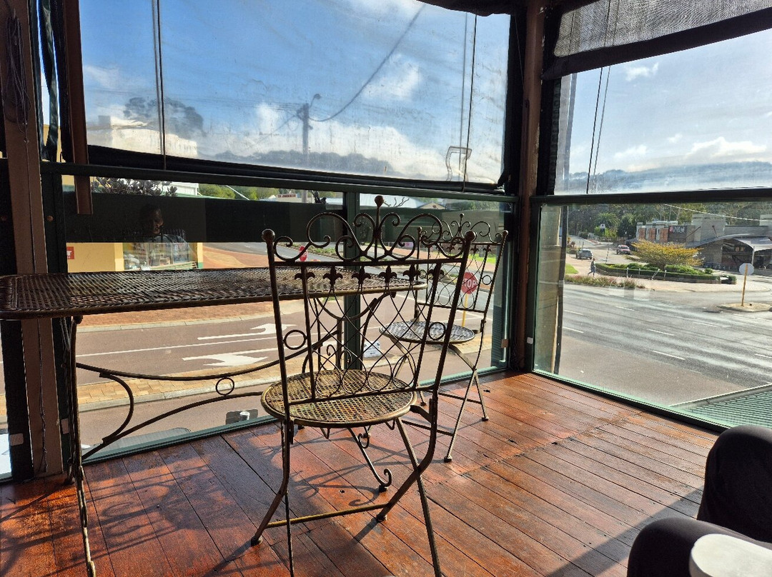 31 on the Terrace主图