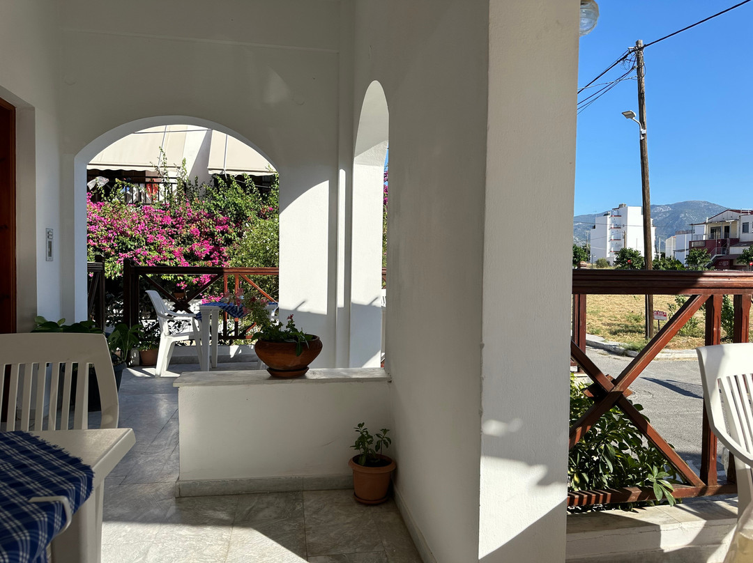 Hotel Rania Beach主图