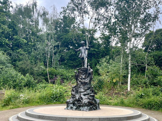 Peter Pan Statue-伦敦必去景点