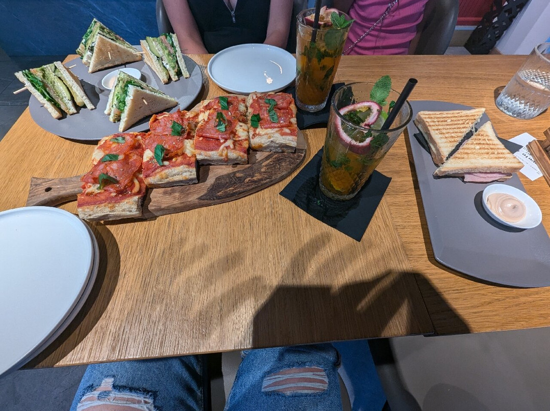 BB Rock Bakery & Bistrot