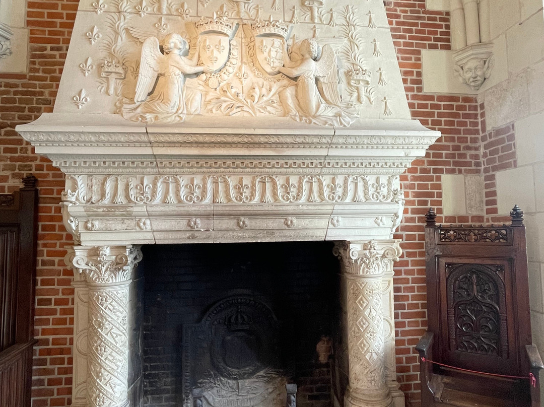 Loire Perspectives-布洛瓦必去景点