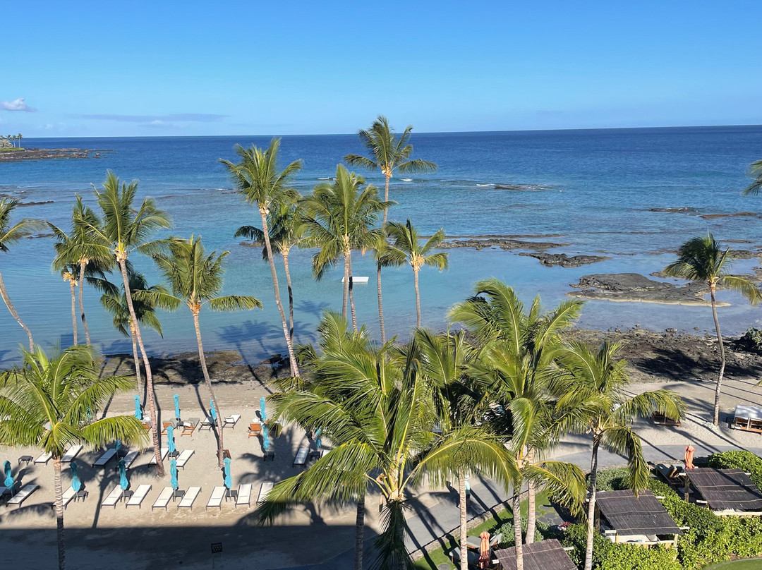 毛娜拉尼湾酒店主图