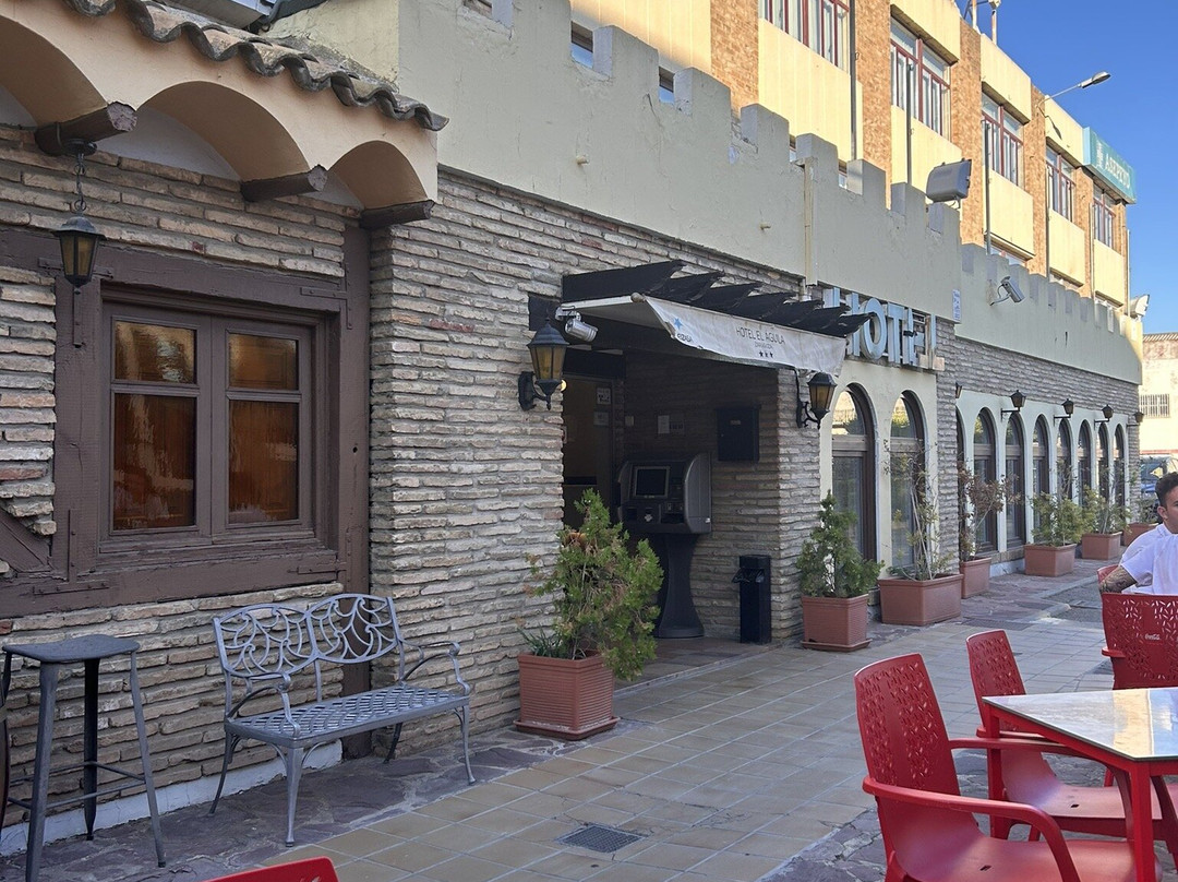 Hotel El Aguila主图