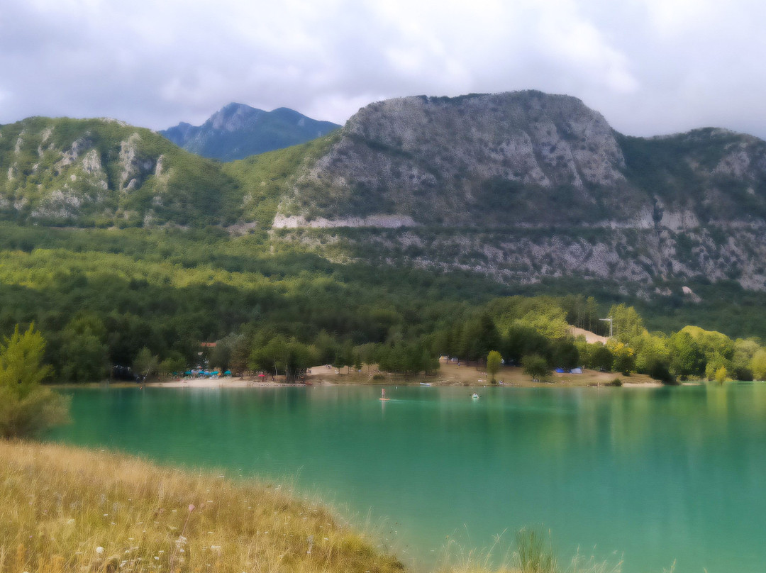 Lago di Castel San Vincenzo景点图片