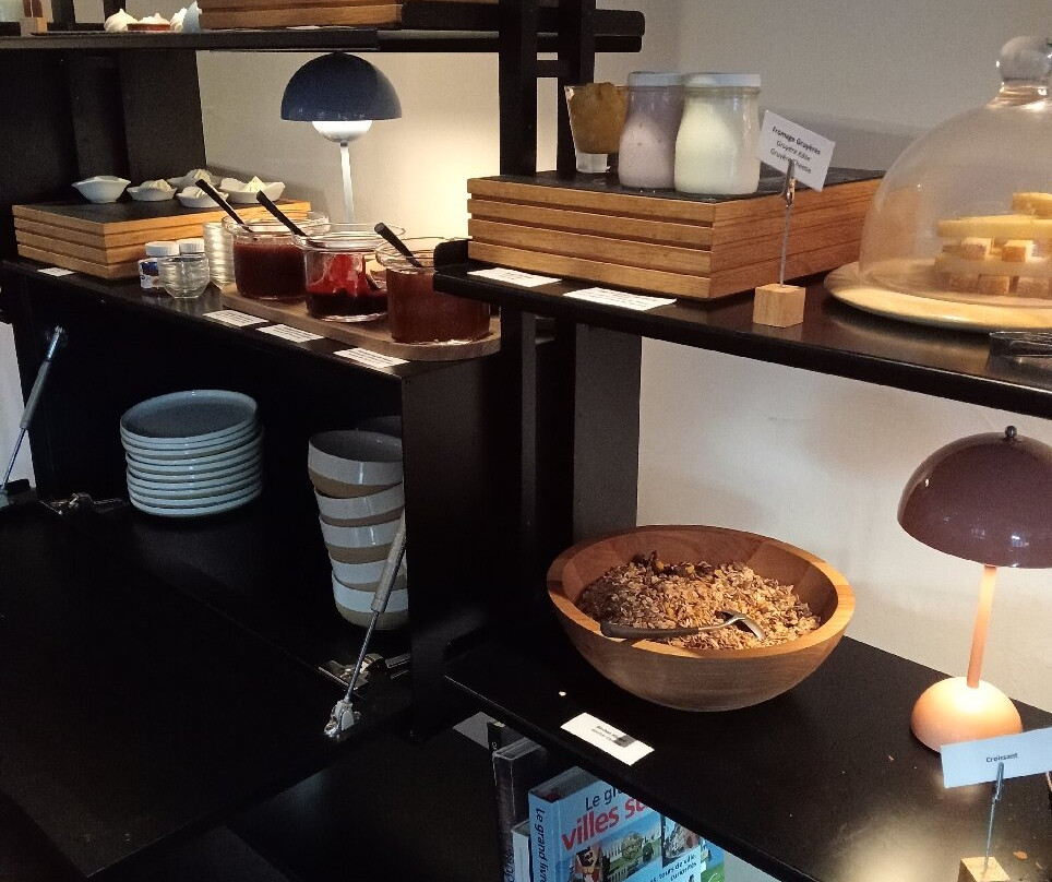 野人勒索瓦奇主图