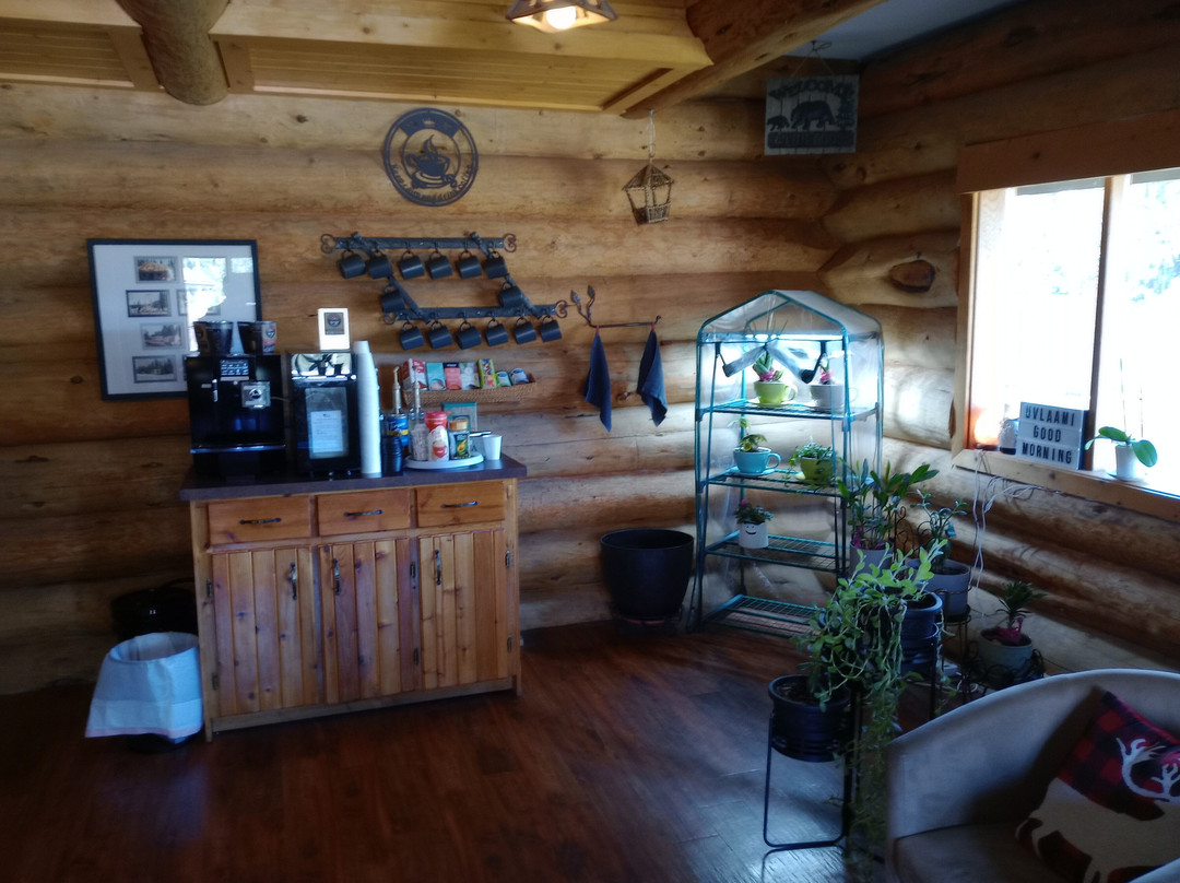 Arctic Divide Lodge主图