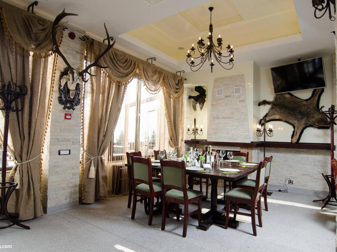 Taverna Olteanului Hotel & Restaurant主图