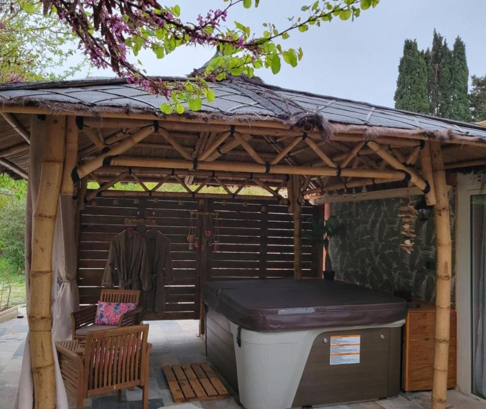 Au secret des Brégines主图