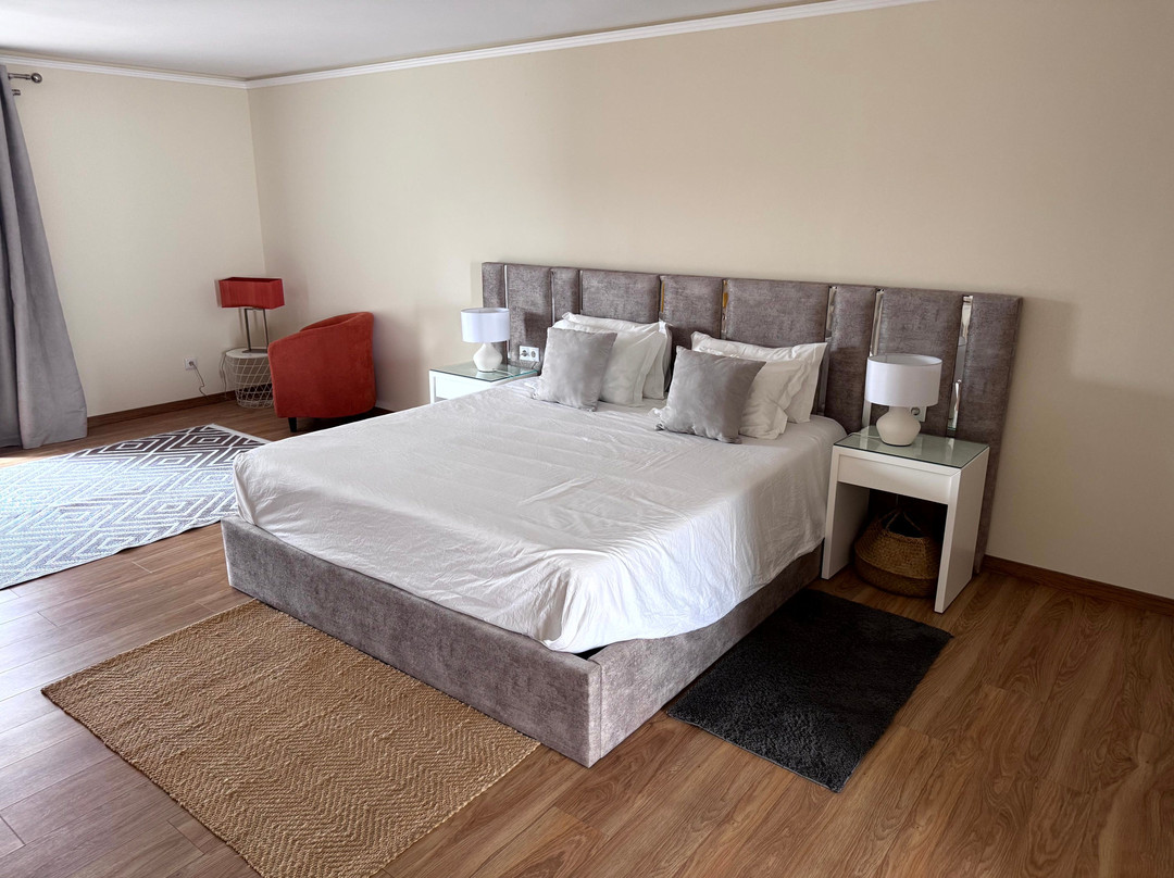 Monte dos Vicentes主图