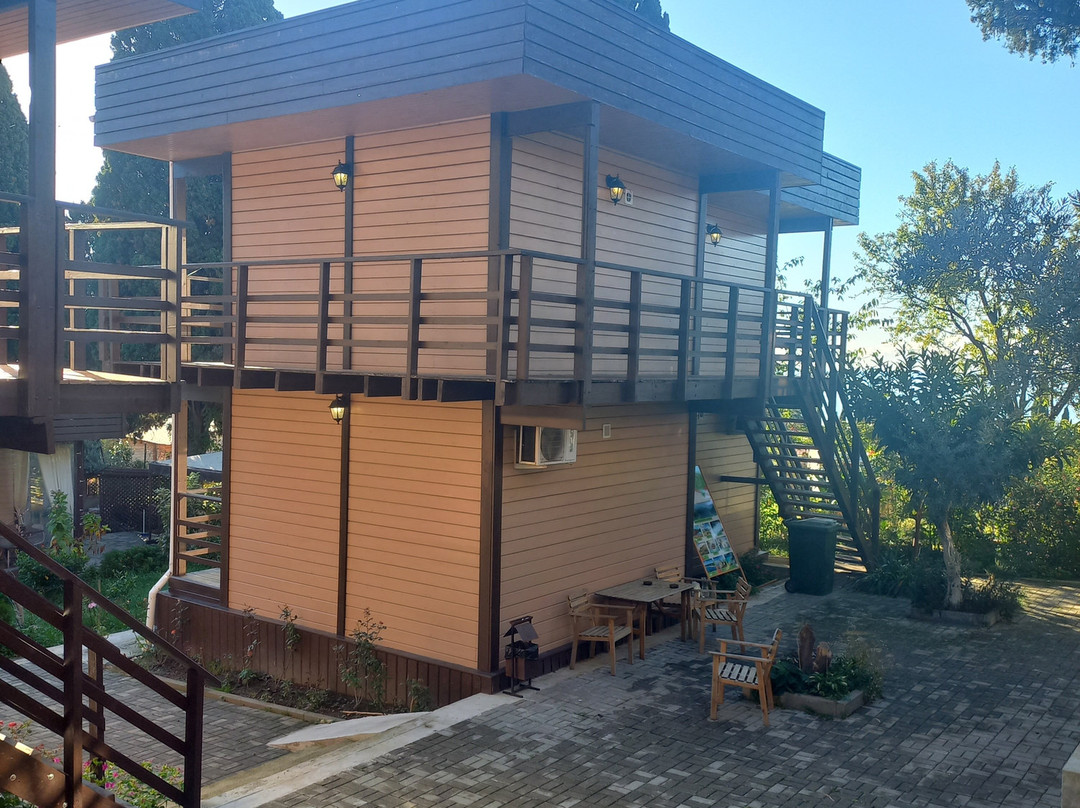 Hotel Eco Village主图