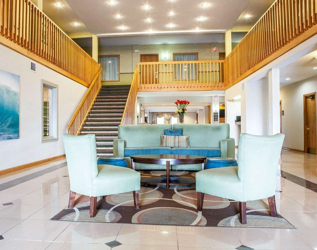 Comfort Inn Bourbonnais near I-57主图