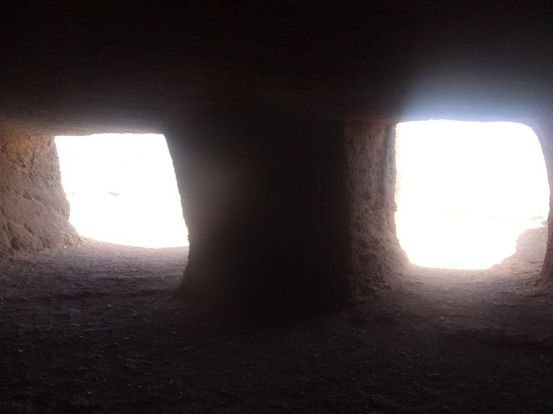 Yacimiento arqueológico Cuatro Puertas - VISITAS GUIADAS景点图片