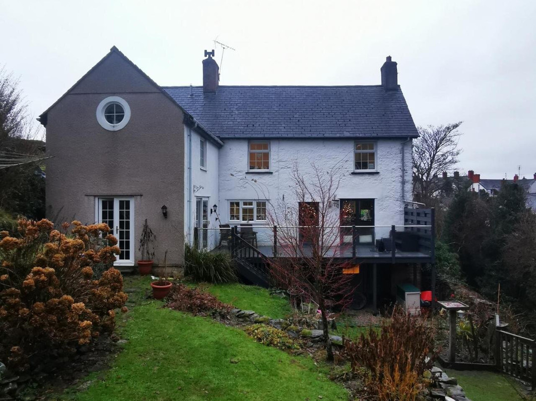 Rooms By The River At Glan Aber
