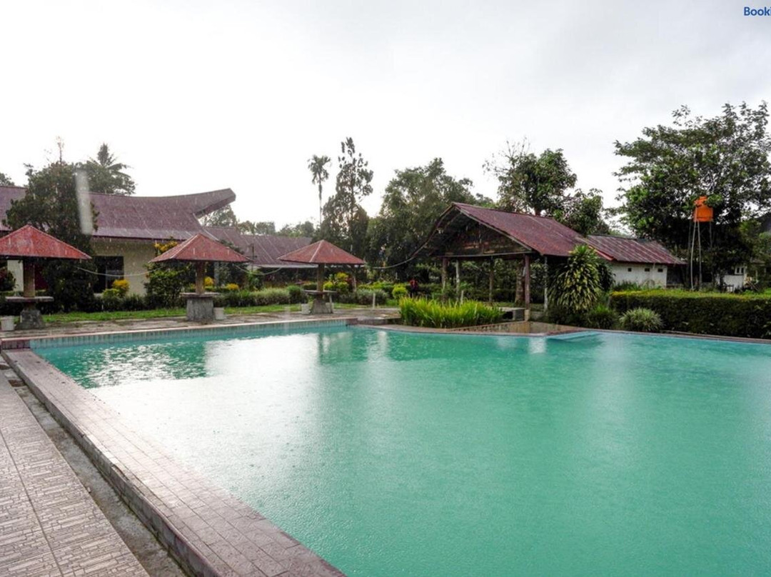 RedDoorz Plus @ Rantepao Lodge Hotel Toraja