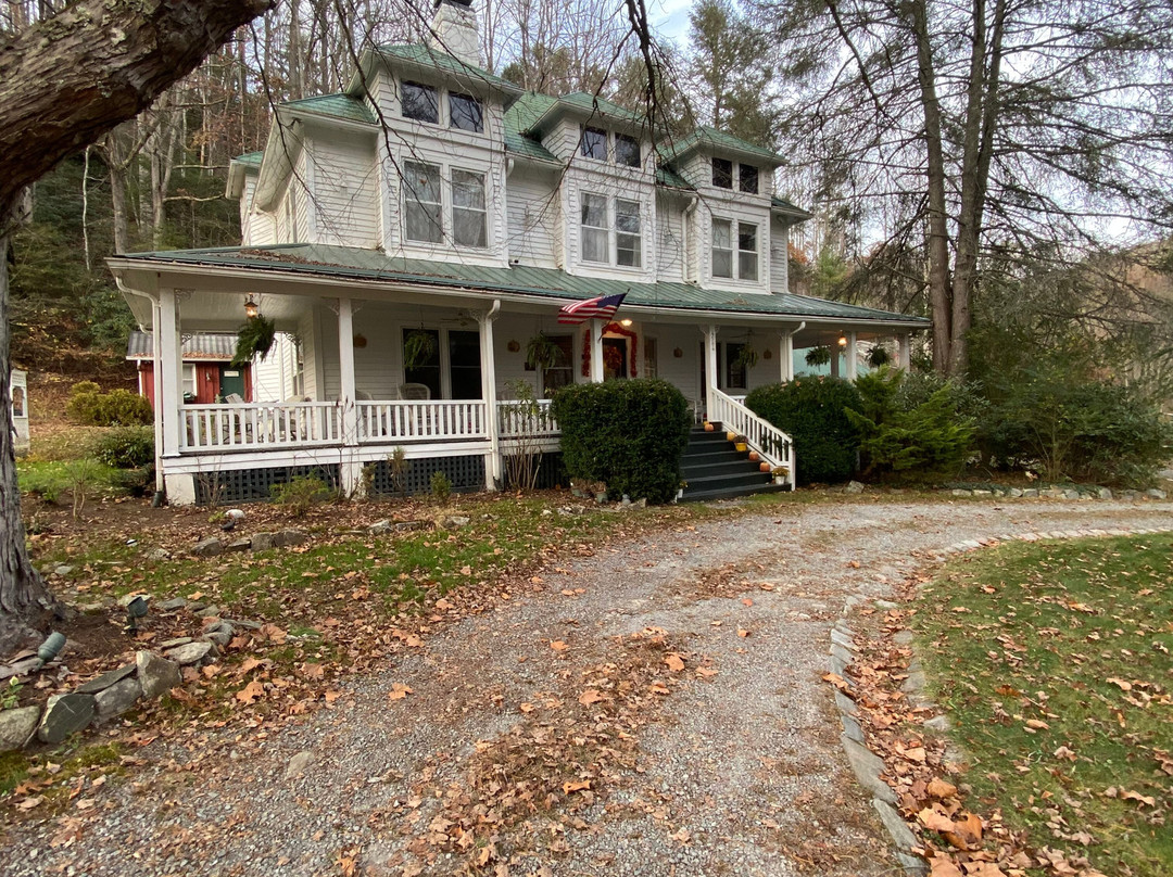 Taylor House Inn主图