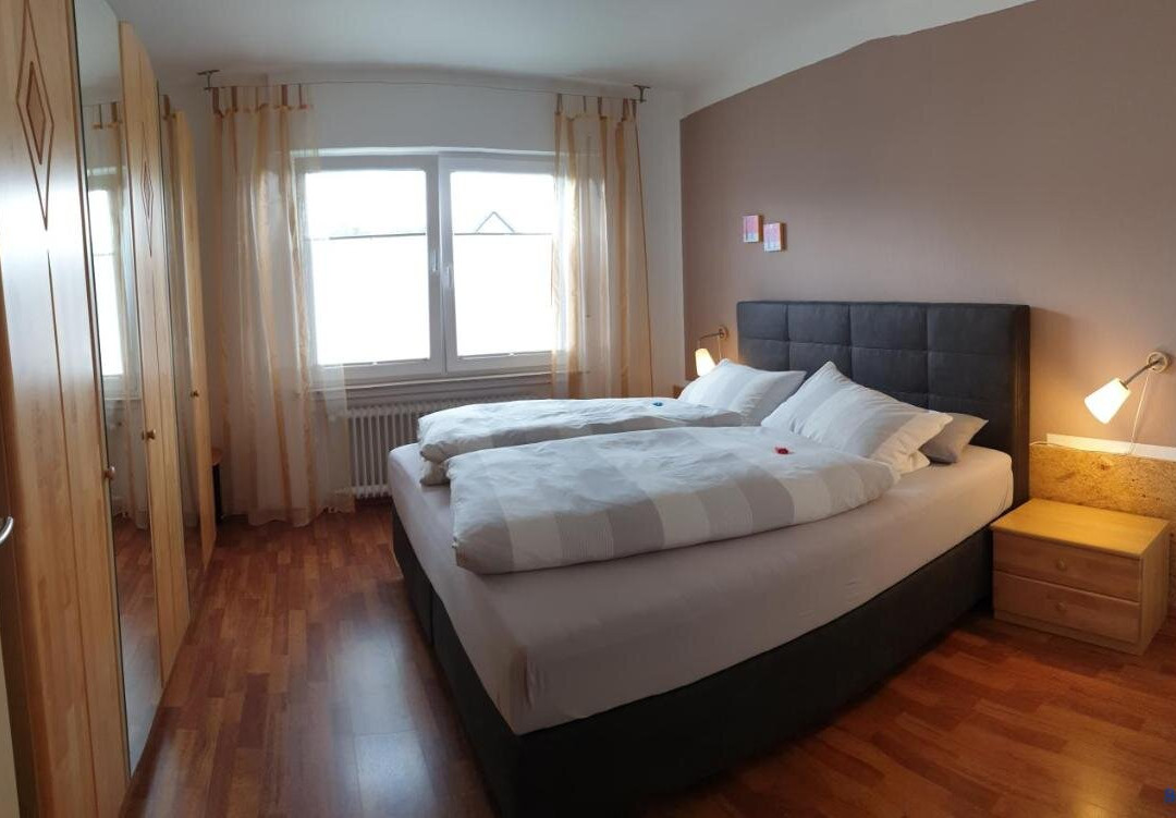 Haus Bramland --- 2 FeWo's --- EG 60qm Und OG 55qm