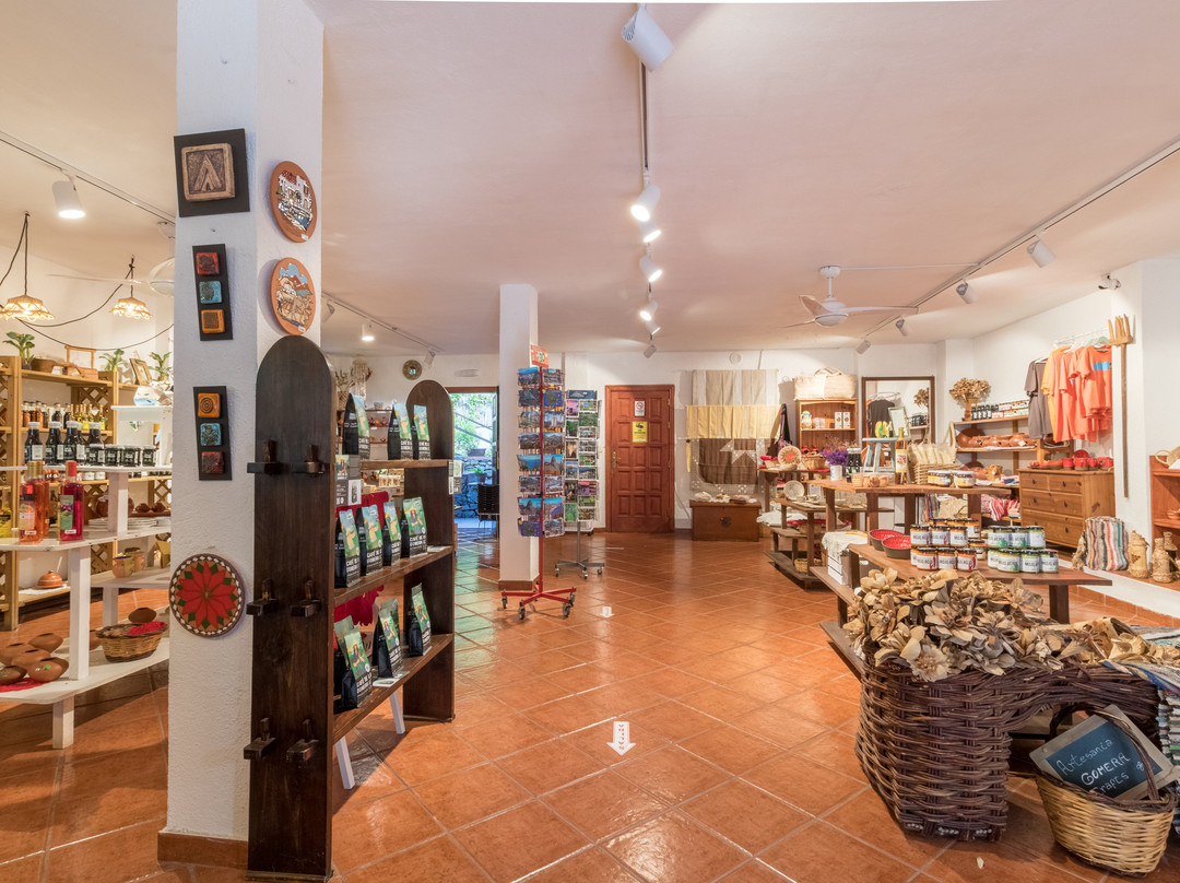 Shop Los Telares-Hermigua必去景点