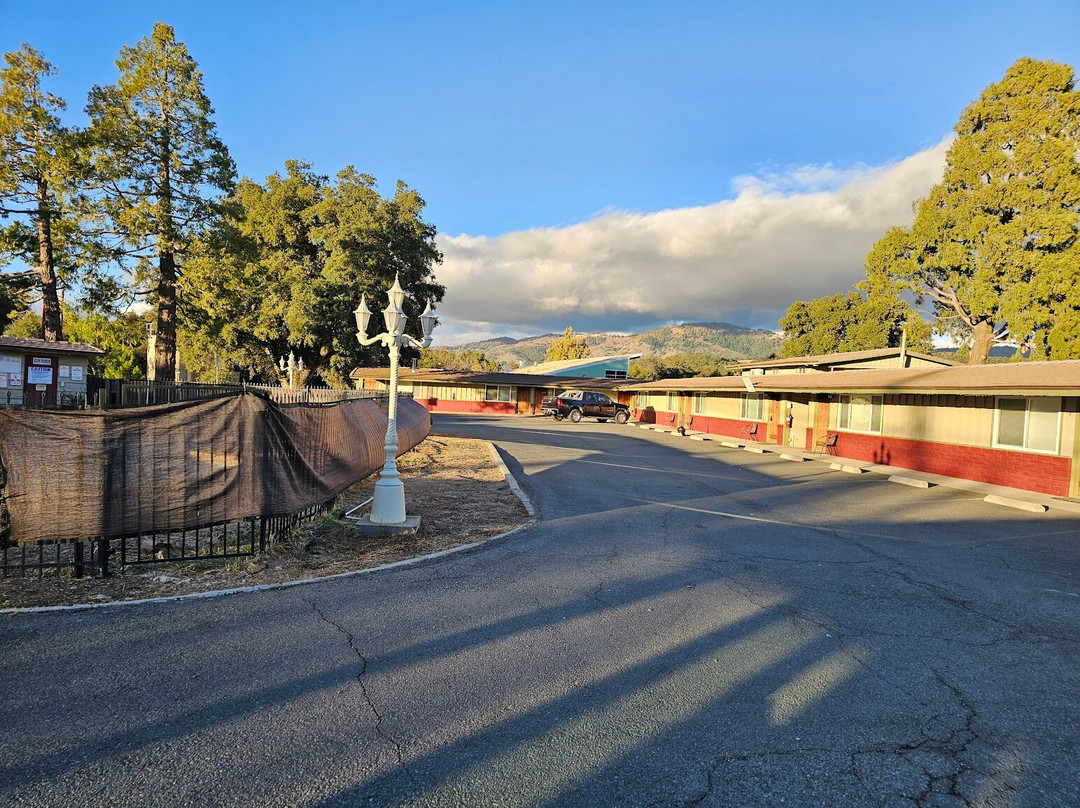 Apple Tree Inn主图