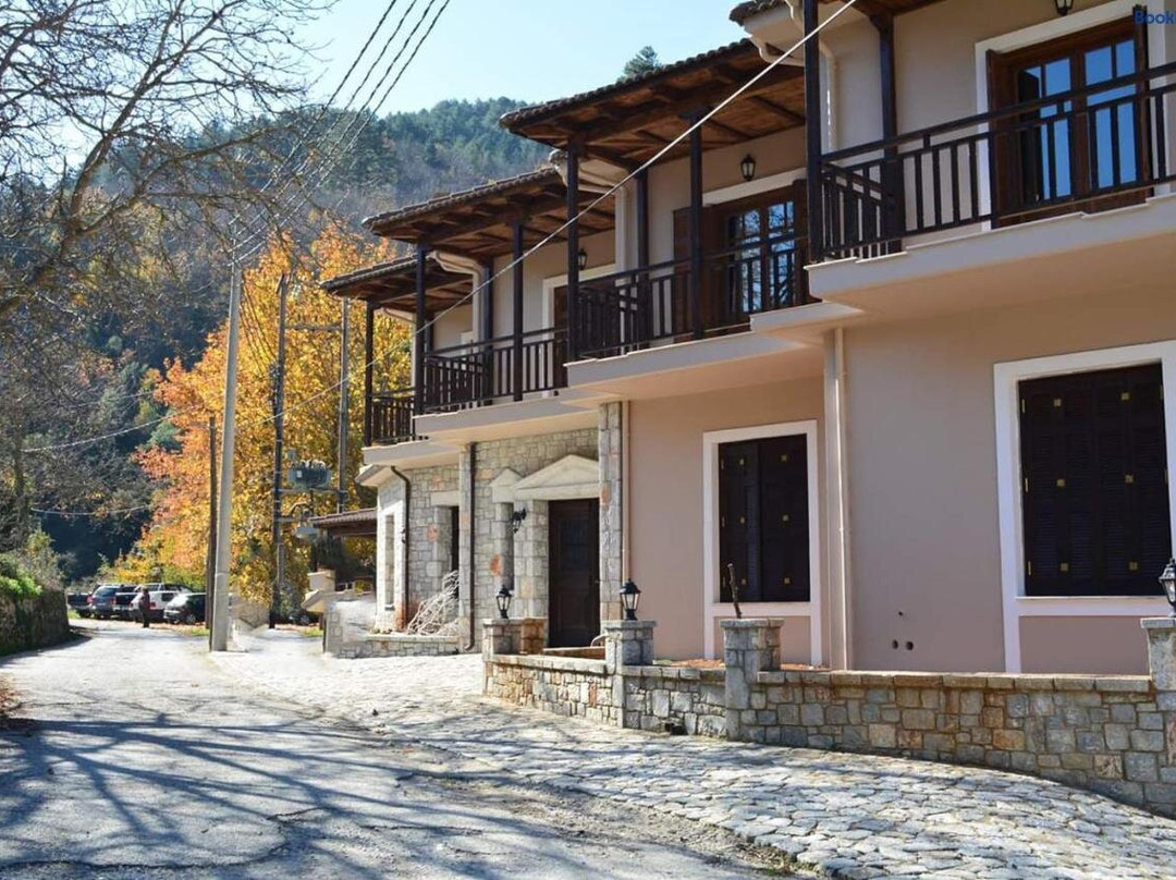 Zarouchla Inn