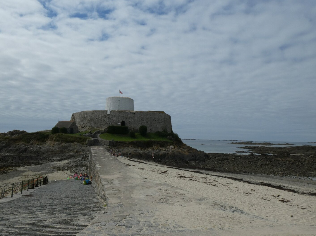 Fort Grey Maritime Museum-St. Pierre du Bois必去景点