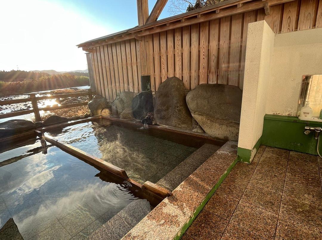 Kawagiri no Yu-盐谷町必去景点