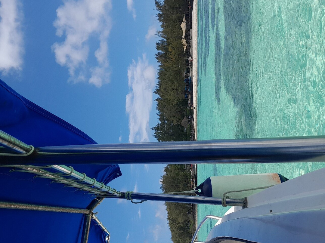 Blue Bay Marine Park-马喜埔必去景点