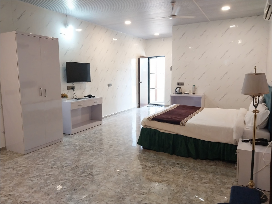 Mango Valley Resorts Ganpatipule主图