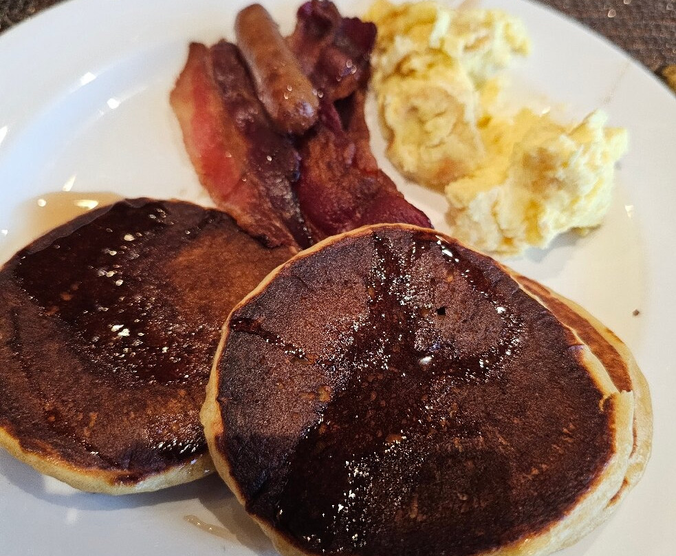 利斯尔-纳帕维尔希尔顿酒店主图