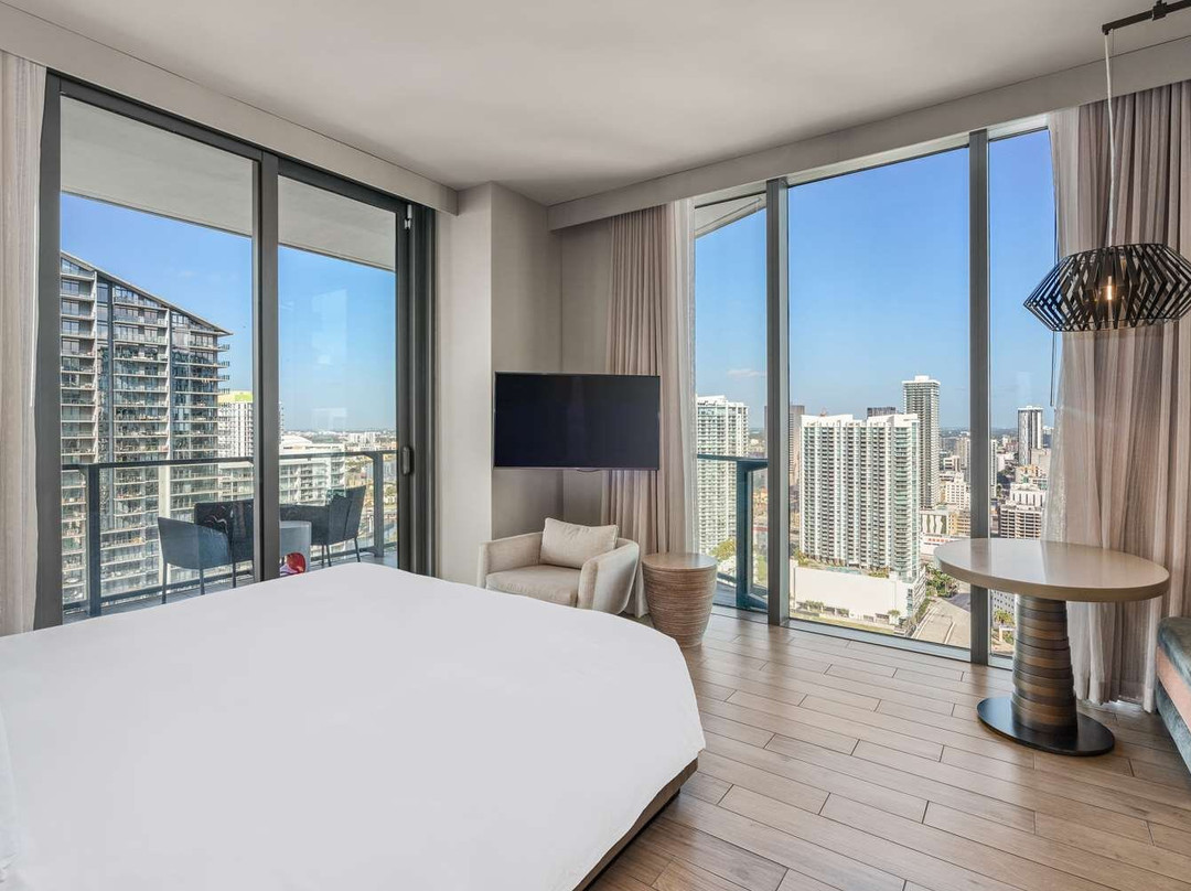 东迈阿密酒店主图