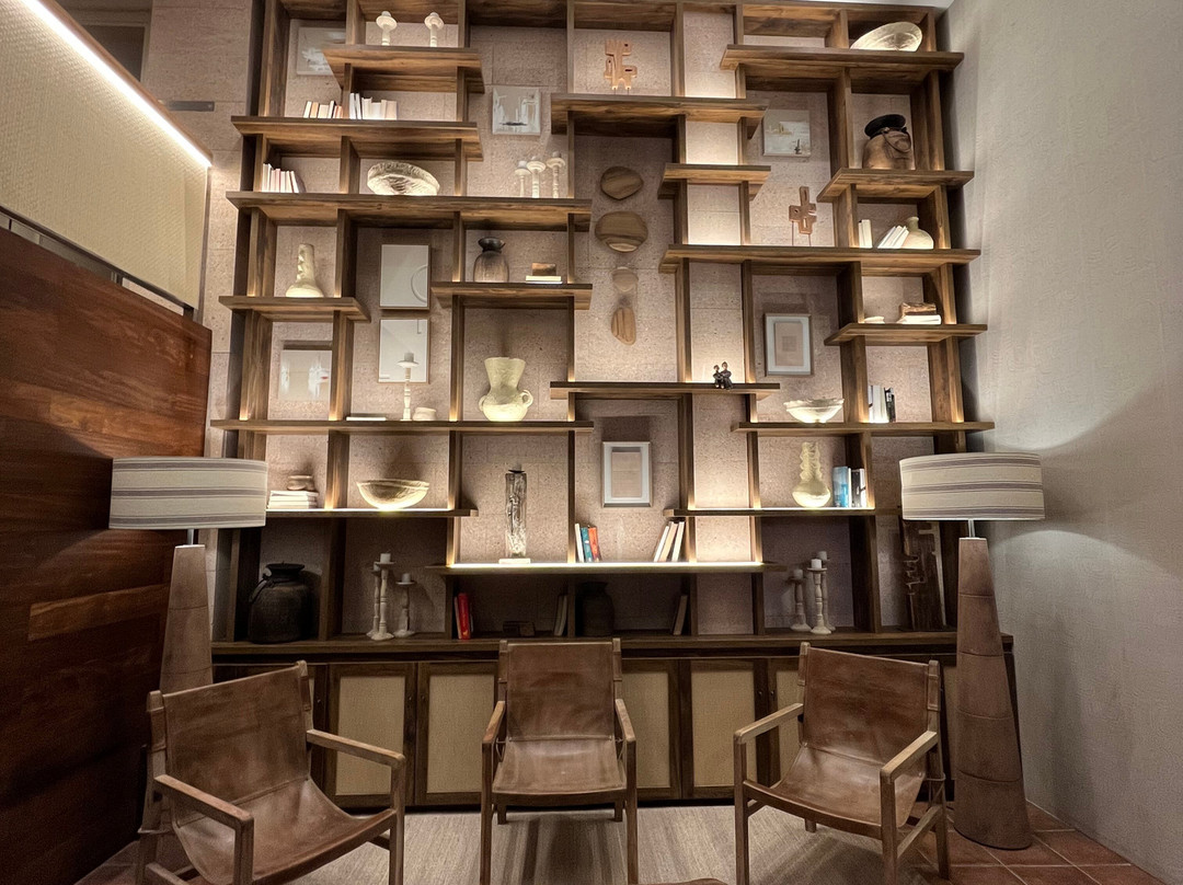 Hotel Gran Claustre主图