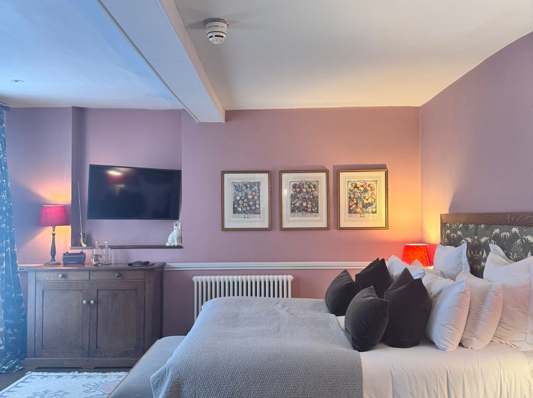 The Bower House, Restaurant & Rooms主图