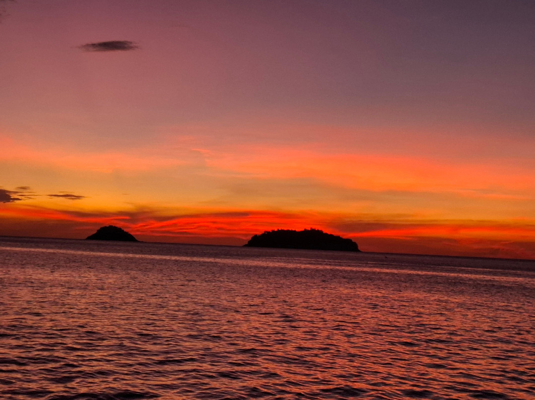 阿瓦度假酒店主图