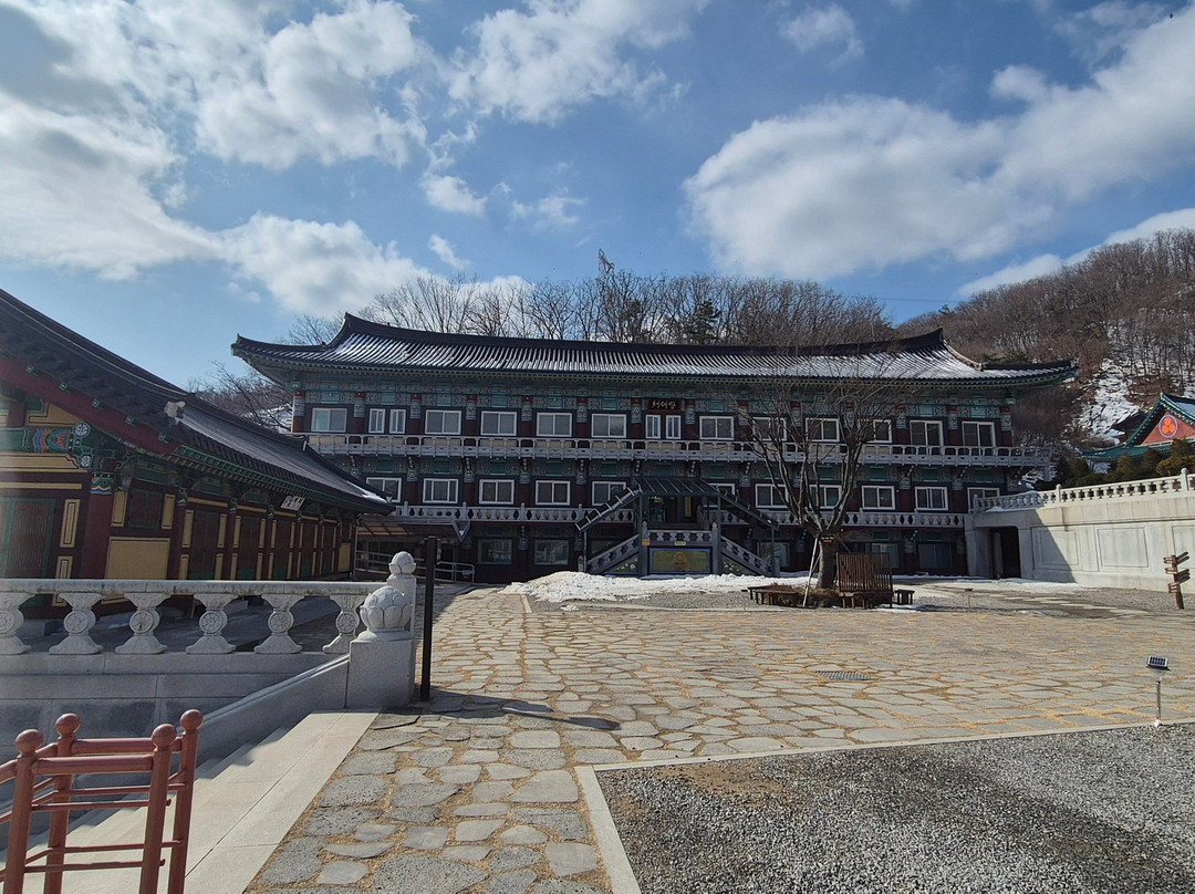 Beopryunsa Temple-龙仁市必去景点