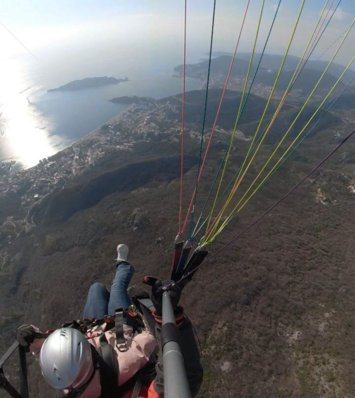 Paragliding Montenegro景点图片