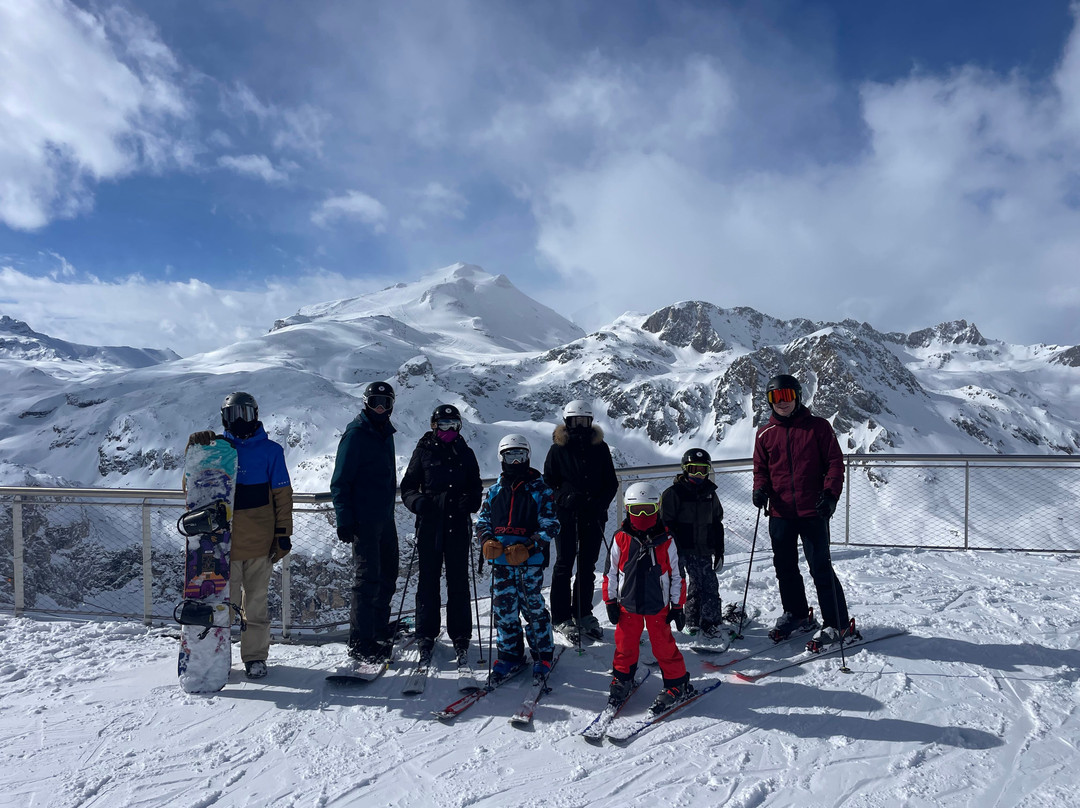 Oxygene Ski & Snowboard School Val d'Isere-伊泽尔谷必去景点