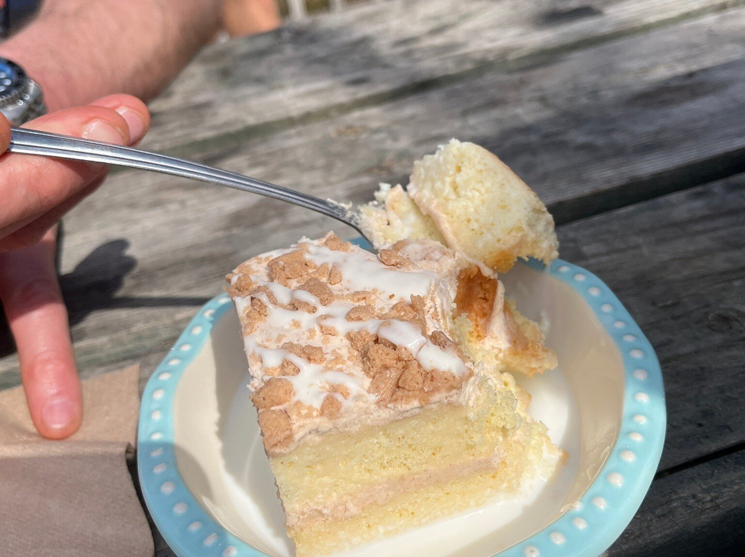 Hoochee's River Basket