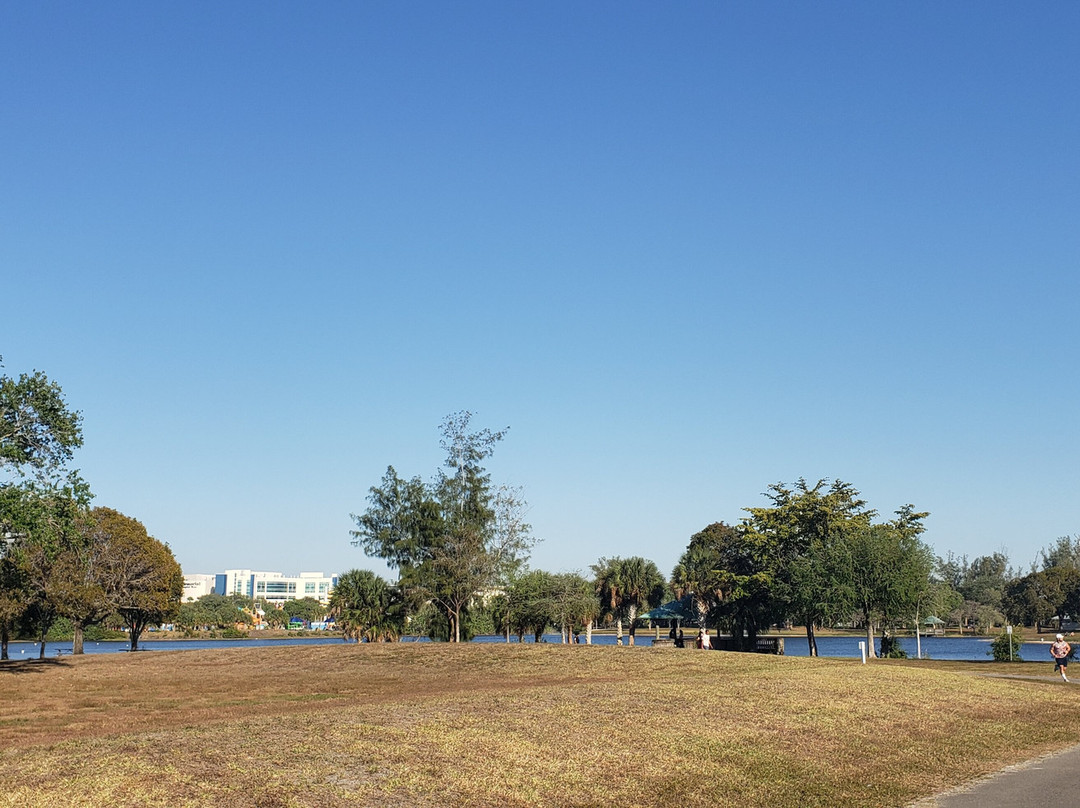 C.B. Smith Park-彭布罗克派恩斯必去景点
