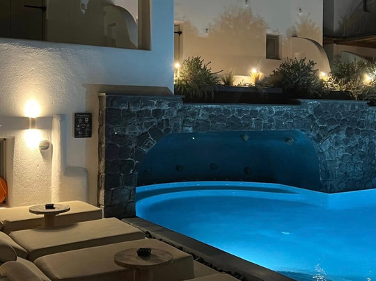 Aval All Suite Hotel