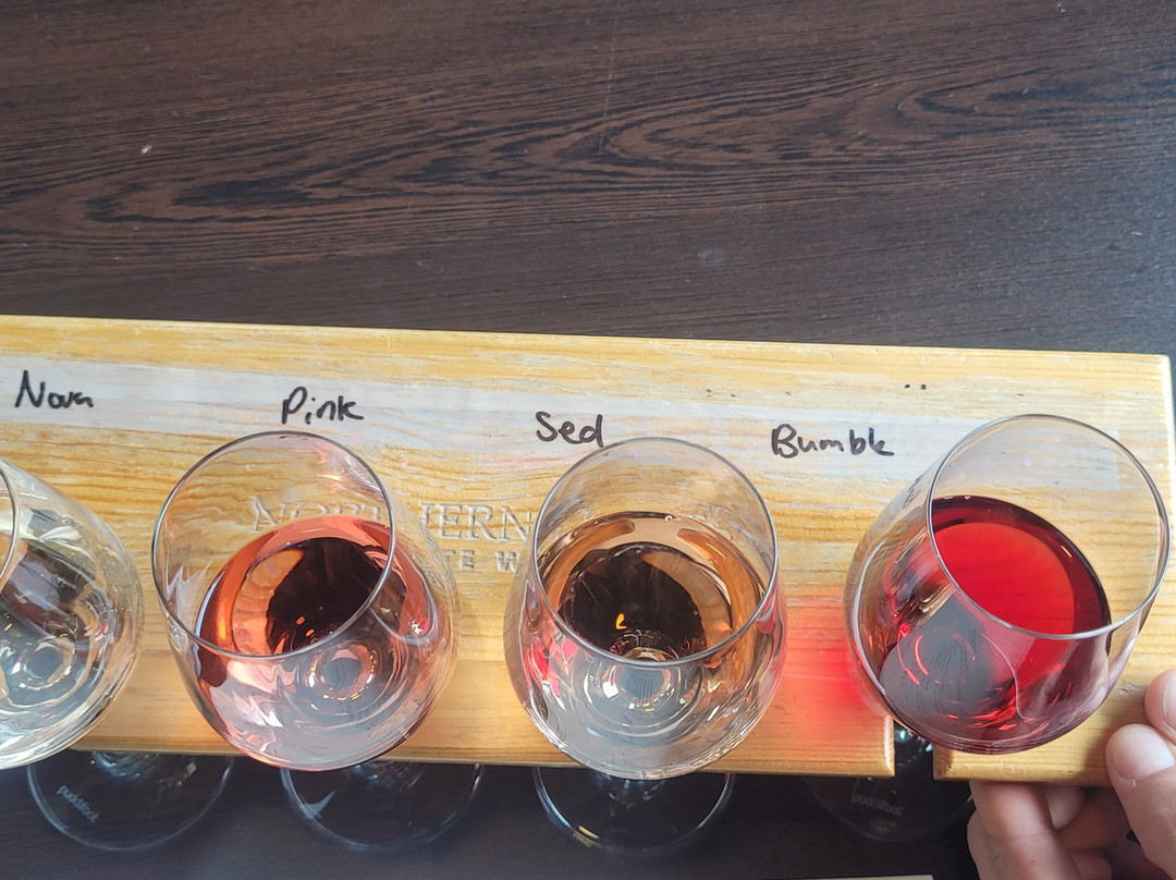 Northern Lights Estate Winery-乔治王子城必去景点