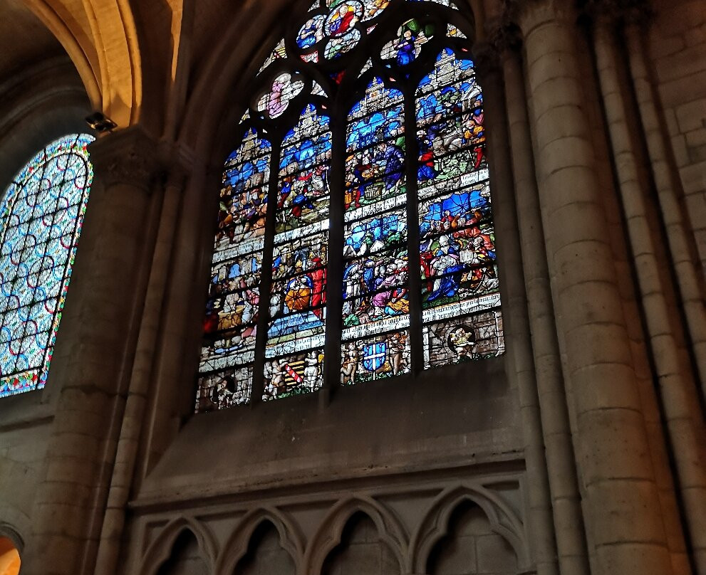 Cathedrale St-Etienne-Sens必去景点