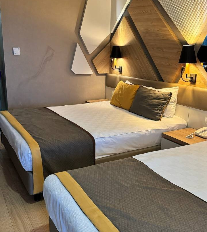 Saturn Palace Resort Hotel主图