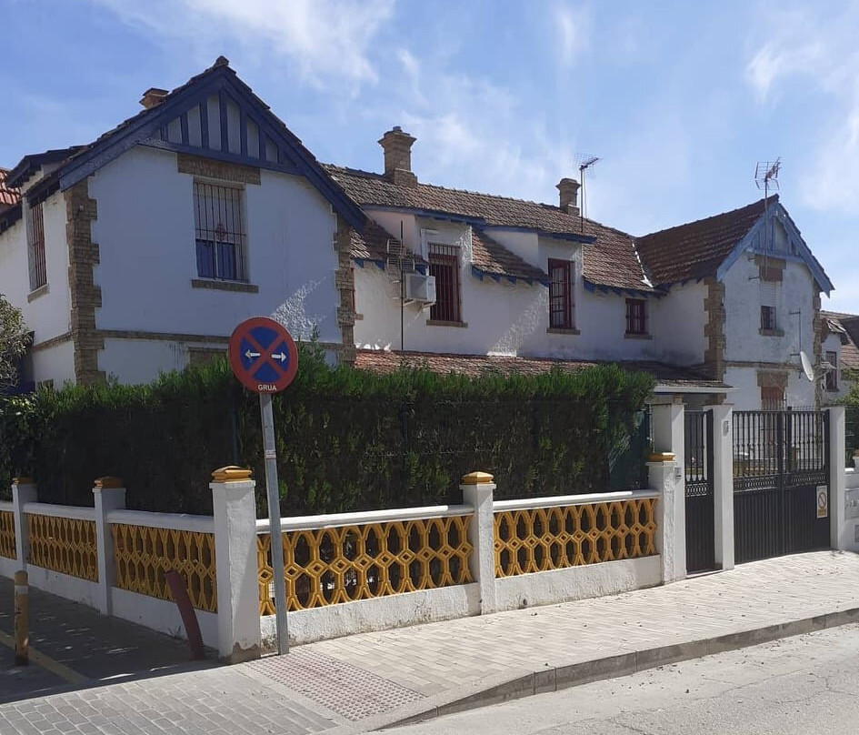 Barrio Obrero Reina Victoria-韦尔瓦必去景点