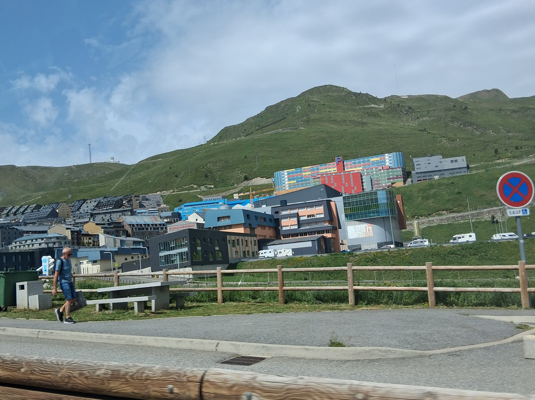 Hotel Les Neus主图