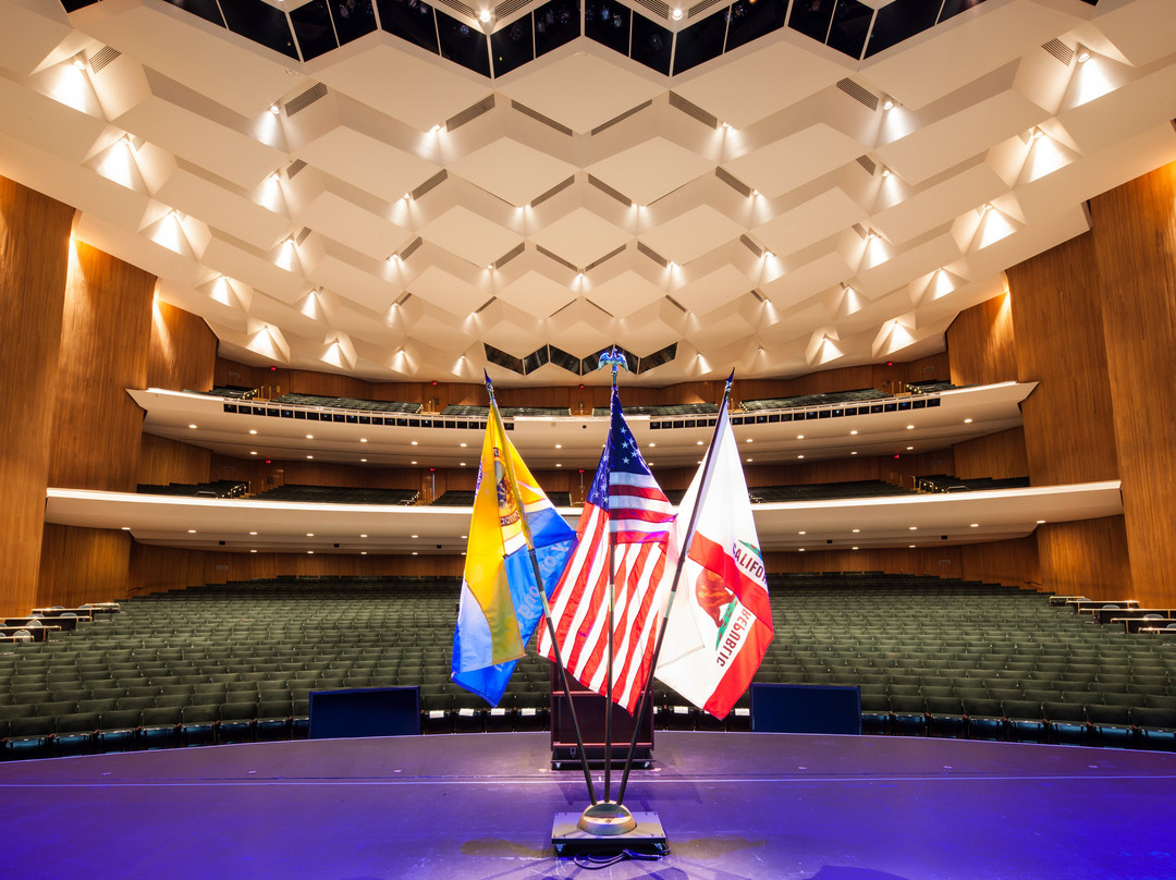 Long Beach Terrace Theater-长滩必去景点