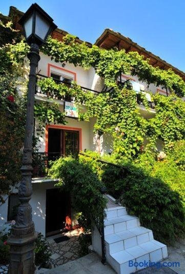 Panagia酒店住宿-Chrissafis Hotel